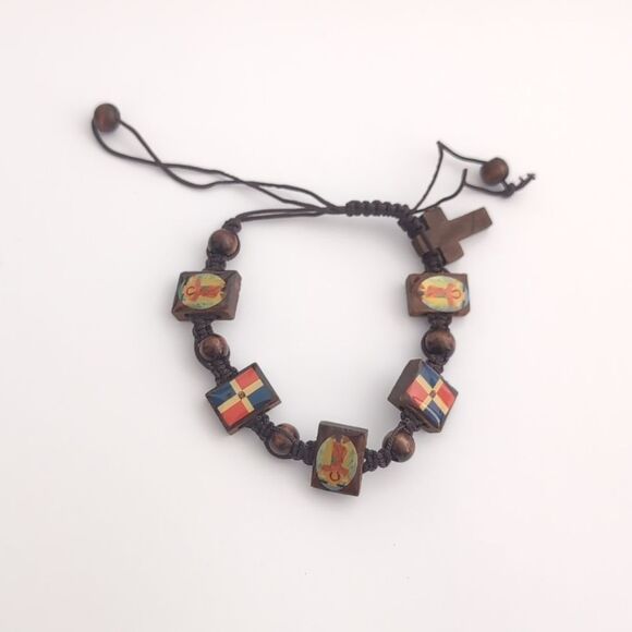 NWOT Dark Brown Wood Beaded Catholic Cross Adjustable Slider Bracelet - Picture 3 of 7